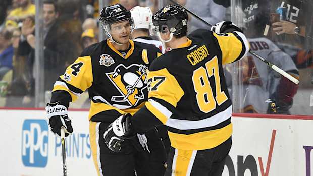 chris-kunitz-crosby-penguins-nhl-1300.jpg